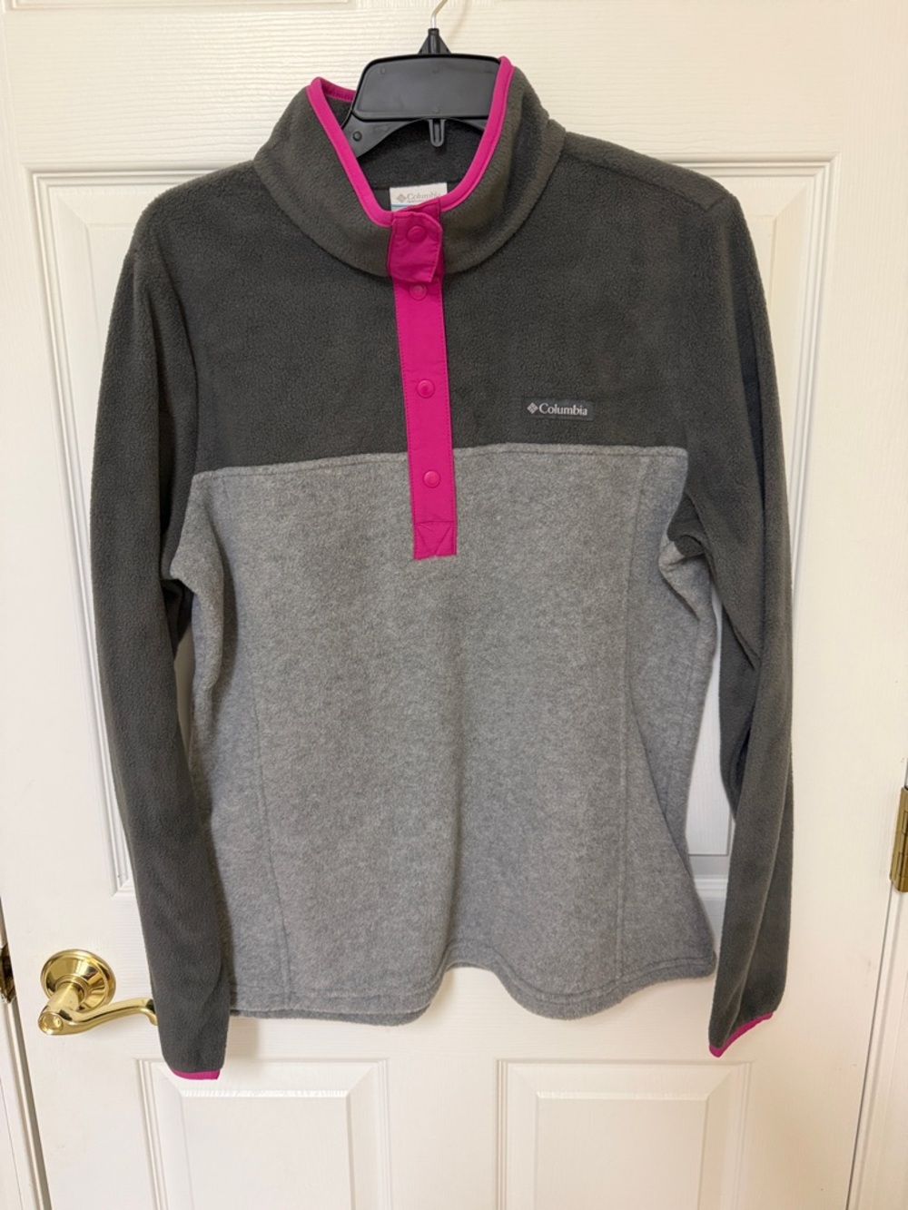 Columbia Gray Fleece Pullover with Pink Snap Placket